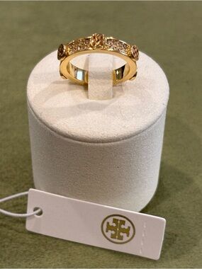 Tory Burch Gold Pavé Logo Band Ring - Gold - Size 6.5